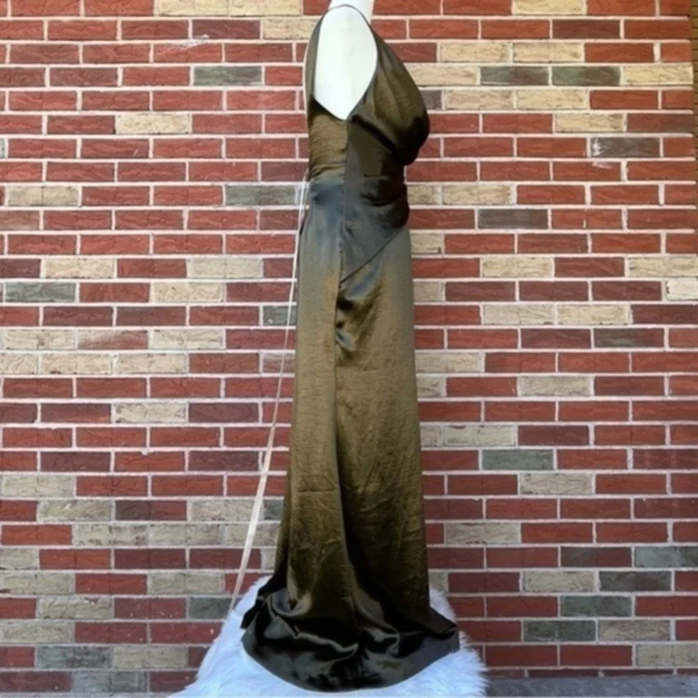 House of CB Zahra NWT V-neck Drape Khaki Green Fishtail Mermaid Maxi Dress 👗